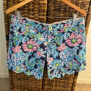 Lilly Pulitzer 7” knit shorts